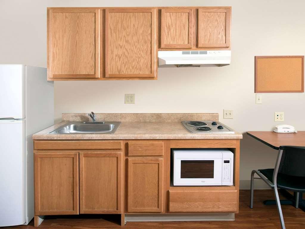 Extended Stay America Select Suites - Kalamazoo - West Zimmer foto